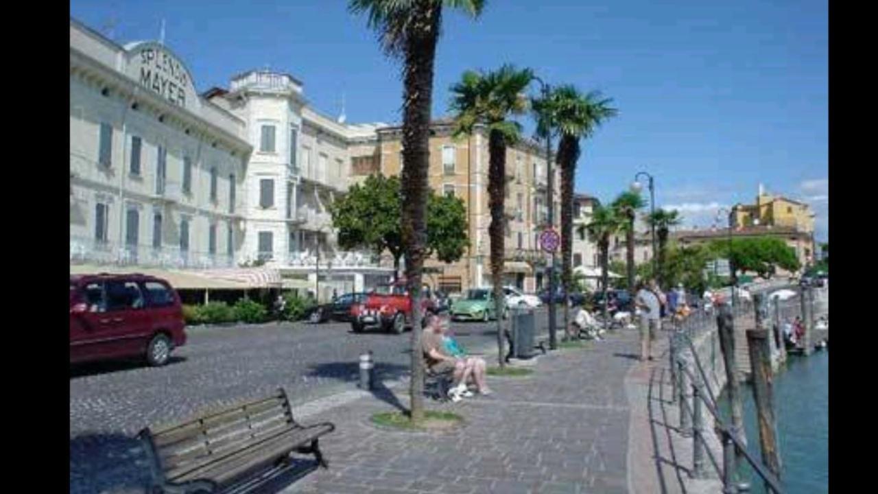 Апартаменти Casa Dell' Ulivo Дезенцано-дель-Гарда Екстер'єр фото